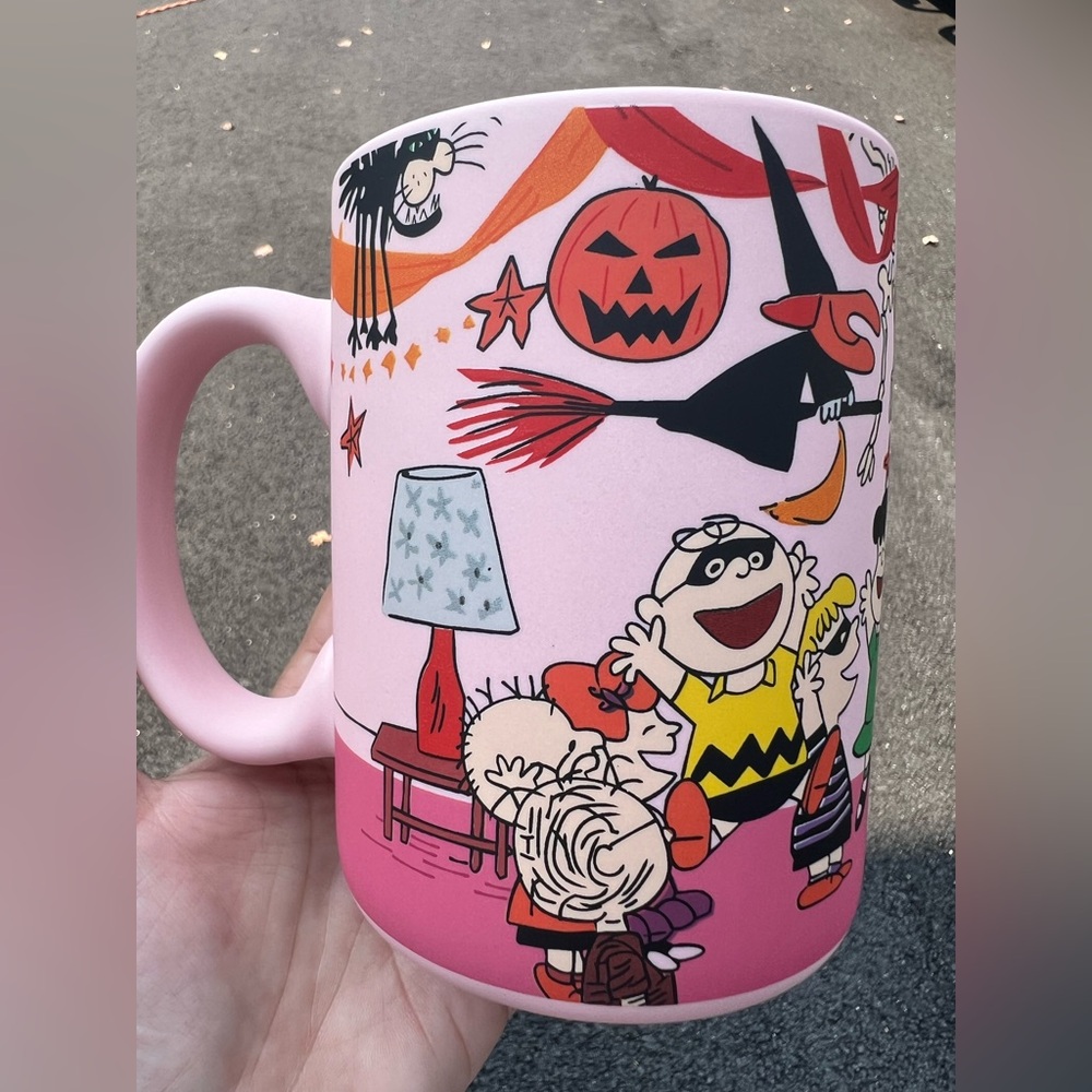 Peanuts Pink Halloween Mug with Characters and Decorations